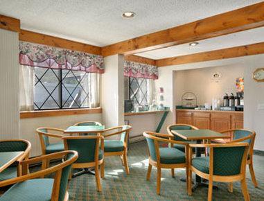 מלון Super 8 By Wyndham Oneonta/Cooperstown מראה חיצוני תמונה